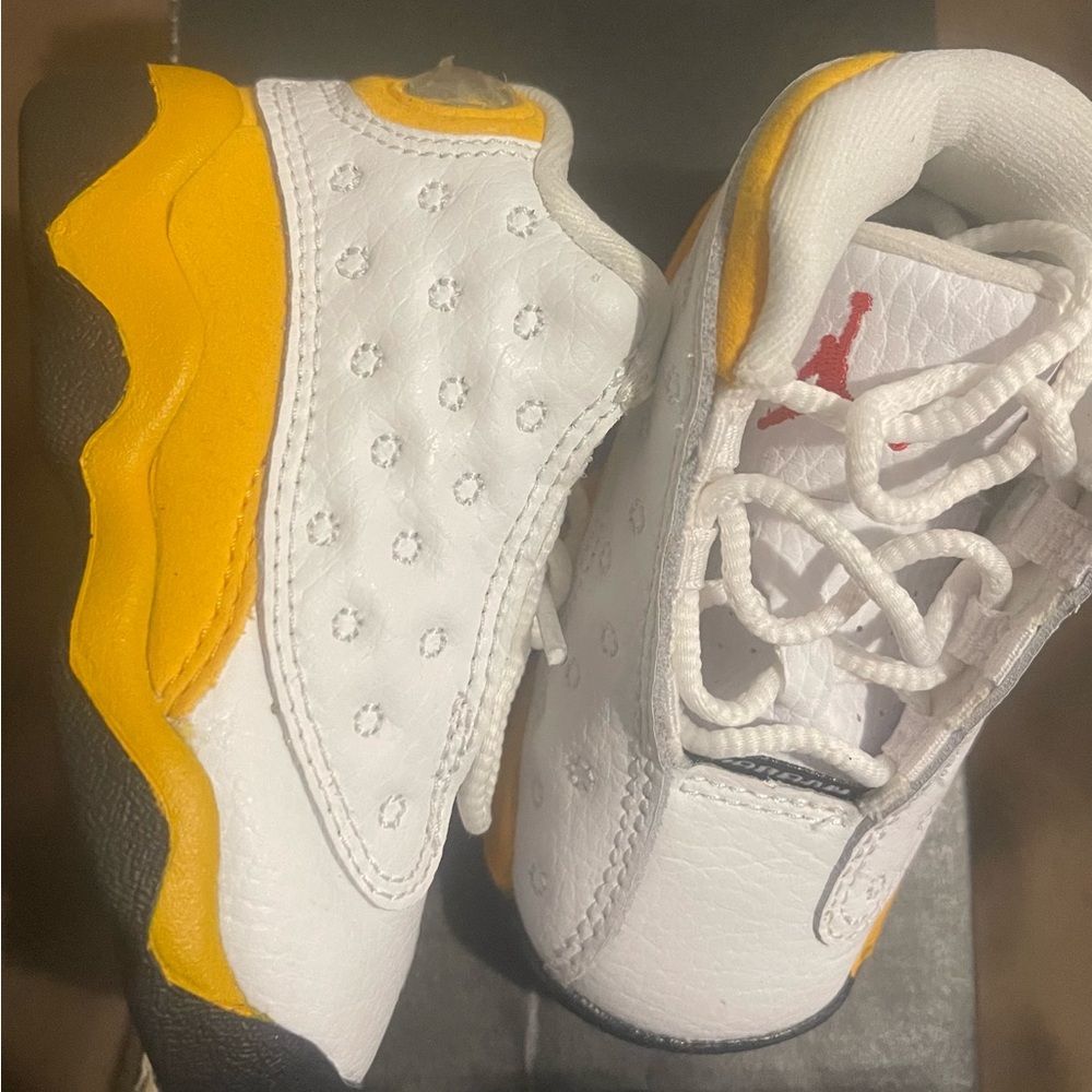 Jordan 13 Brand new worn 1 time for Pictures very good condition 4c Baby shoe
